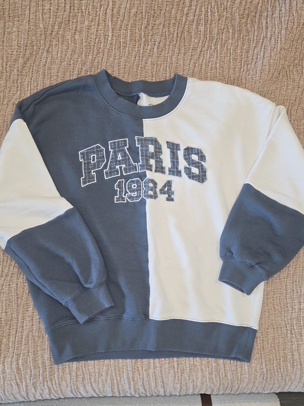 Chaser Paris 1984 Colorblock Oversized Sweatshirt – Size Small